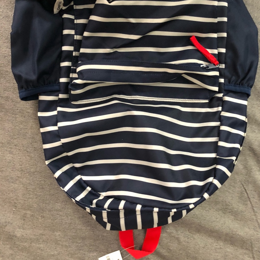 Gap back pack